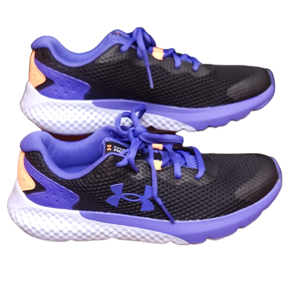 Under Armour kids' grade school charged Roge 3 shoes size:6.5Y